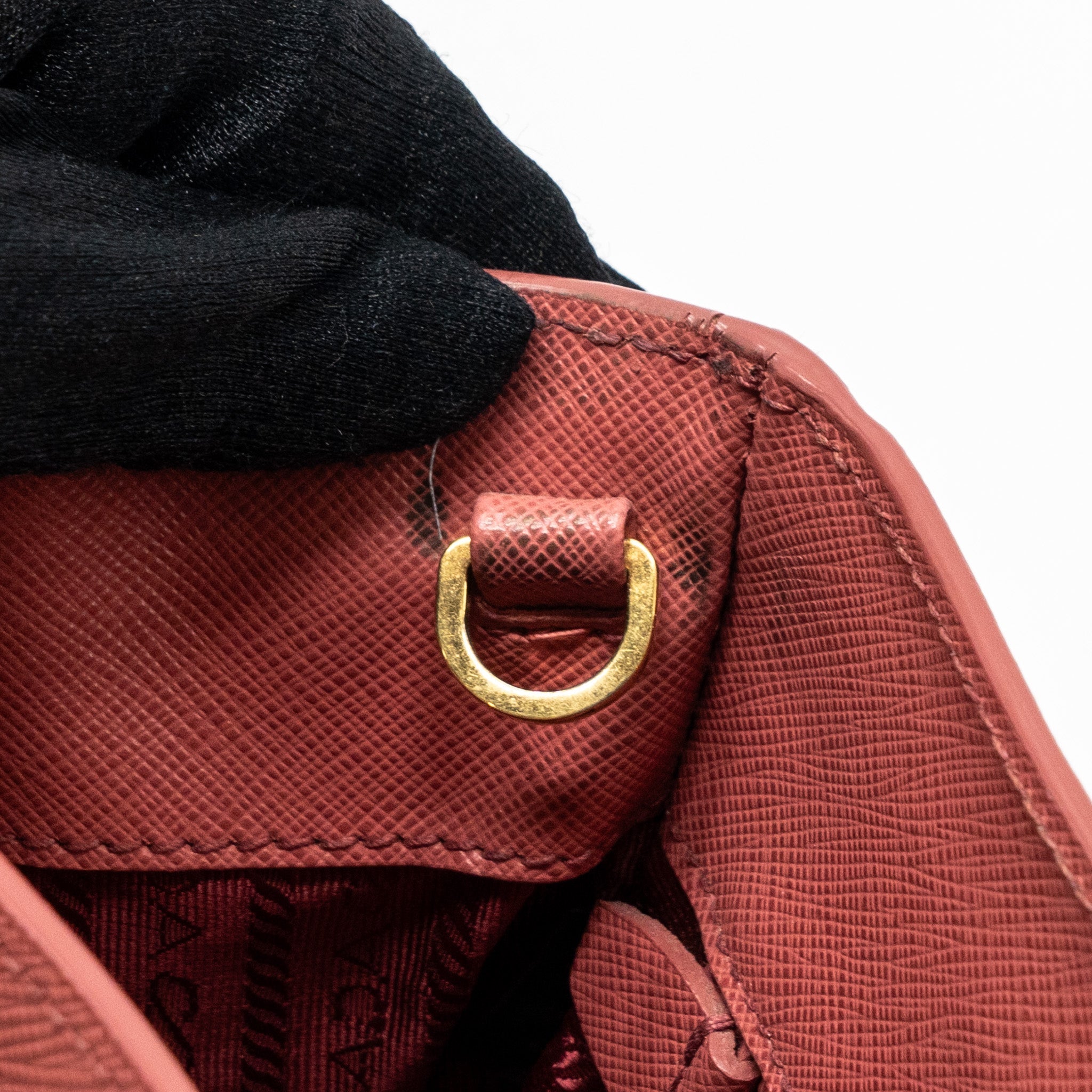 prada-top-handle-small-tote-bag-saffiano-calfskin-pink-ghw