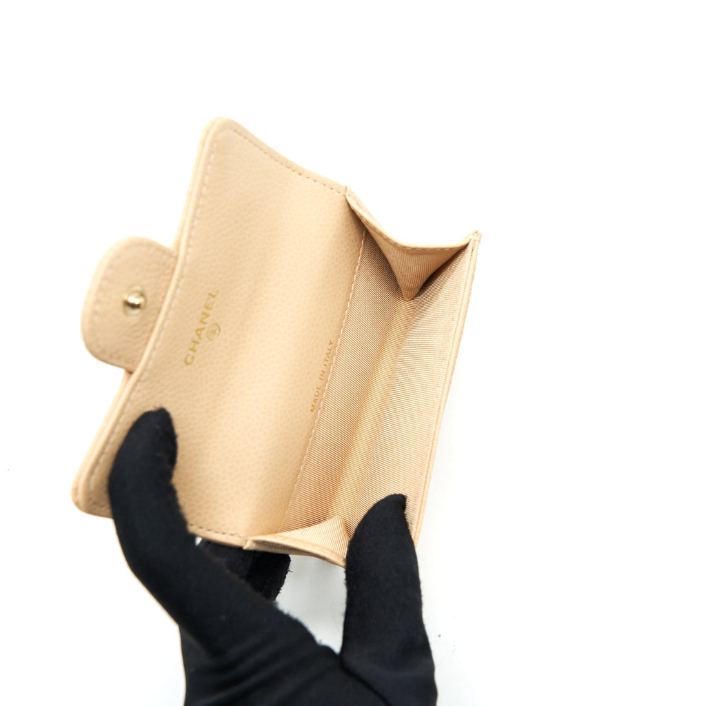 chanel-classic-mini-flap-card-holder-caviar-beige-ghw