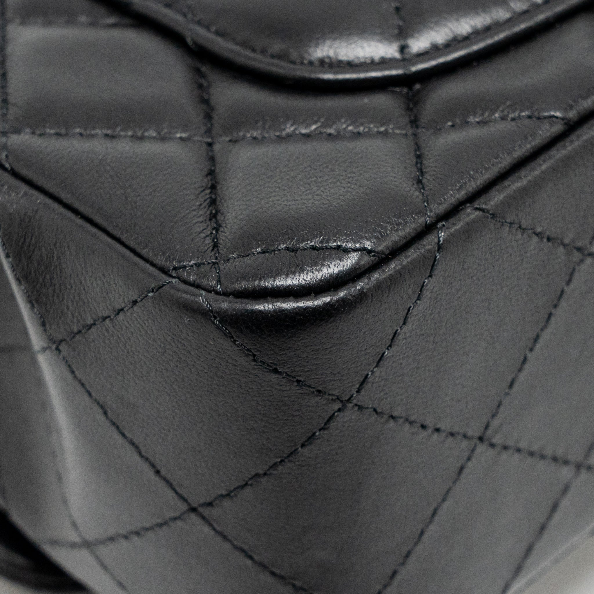 chanel-mini-rectangular-flap-bag-lambskin-black-rghw-microchip