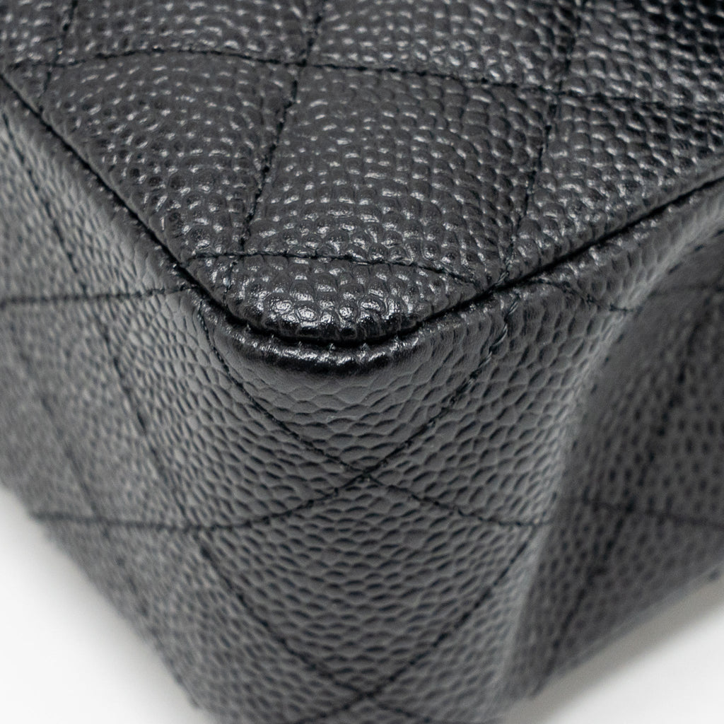 chanel-medium-classic-double-flap-bag-caviar-black-ghw-37