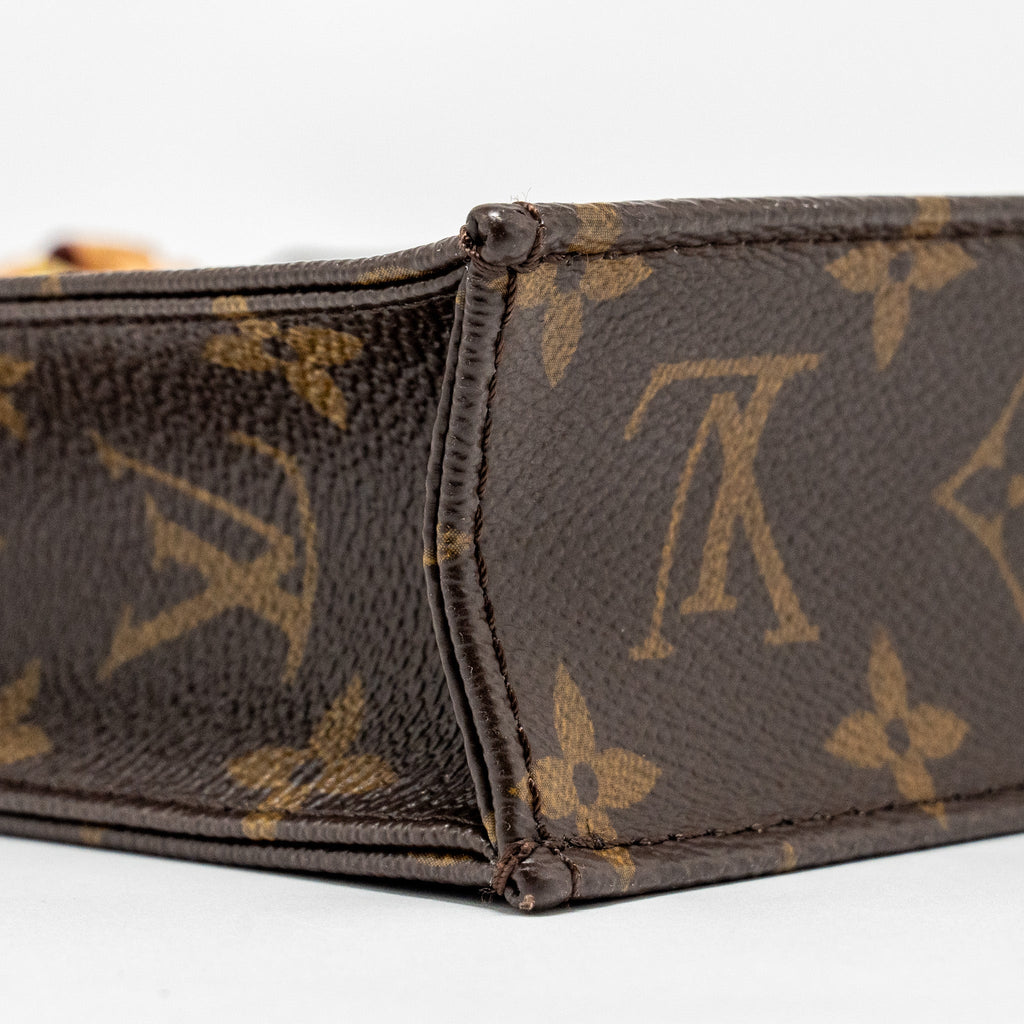louis-vuitton-petit-sac-plat-monogram-canvas-ghw-14