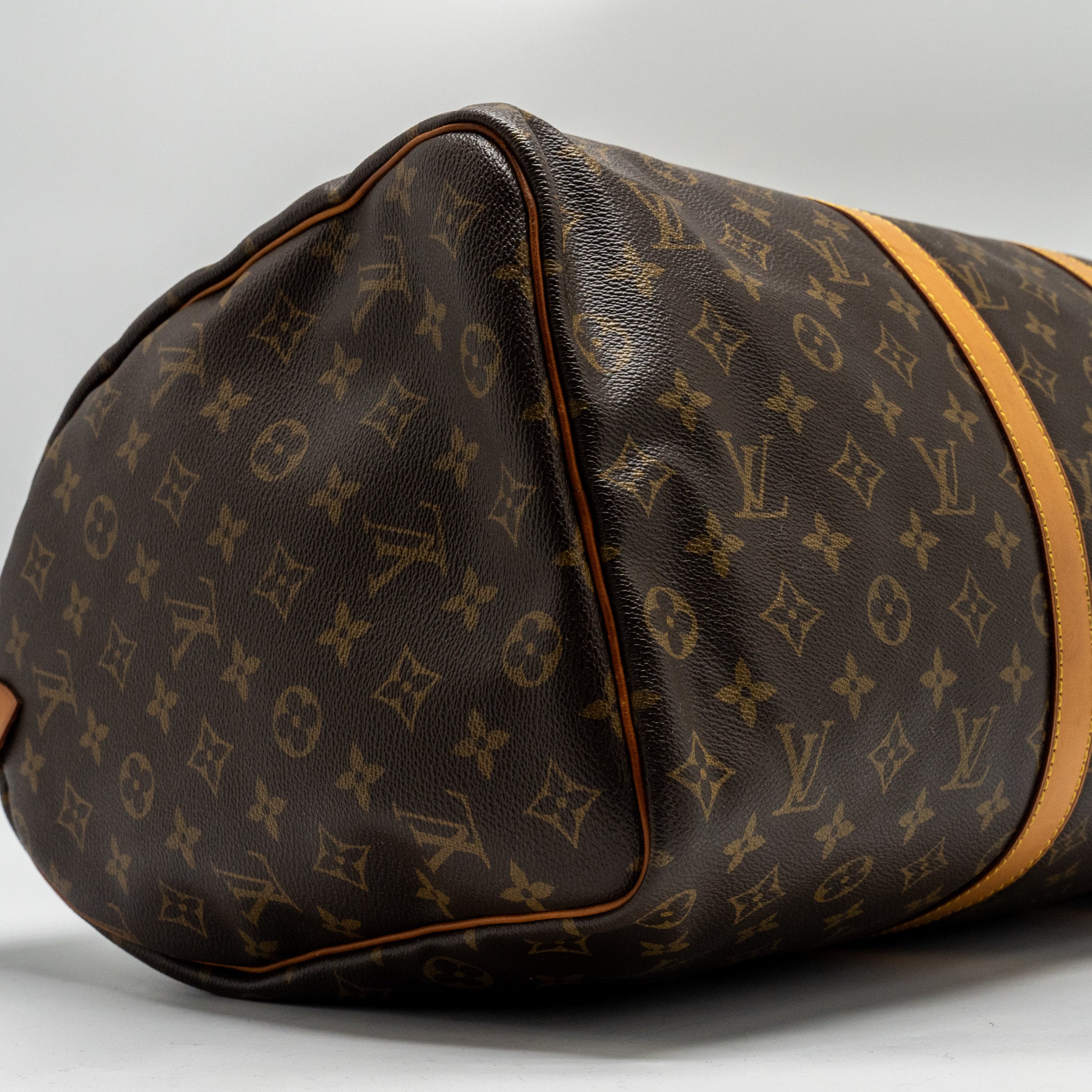 louis-vuitton-keepall-55-monogram-canvas-ghw-1