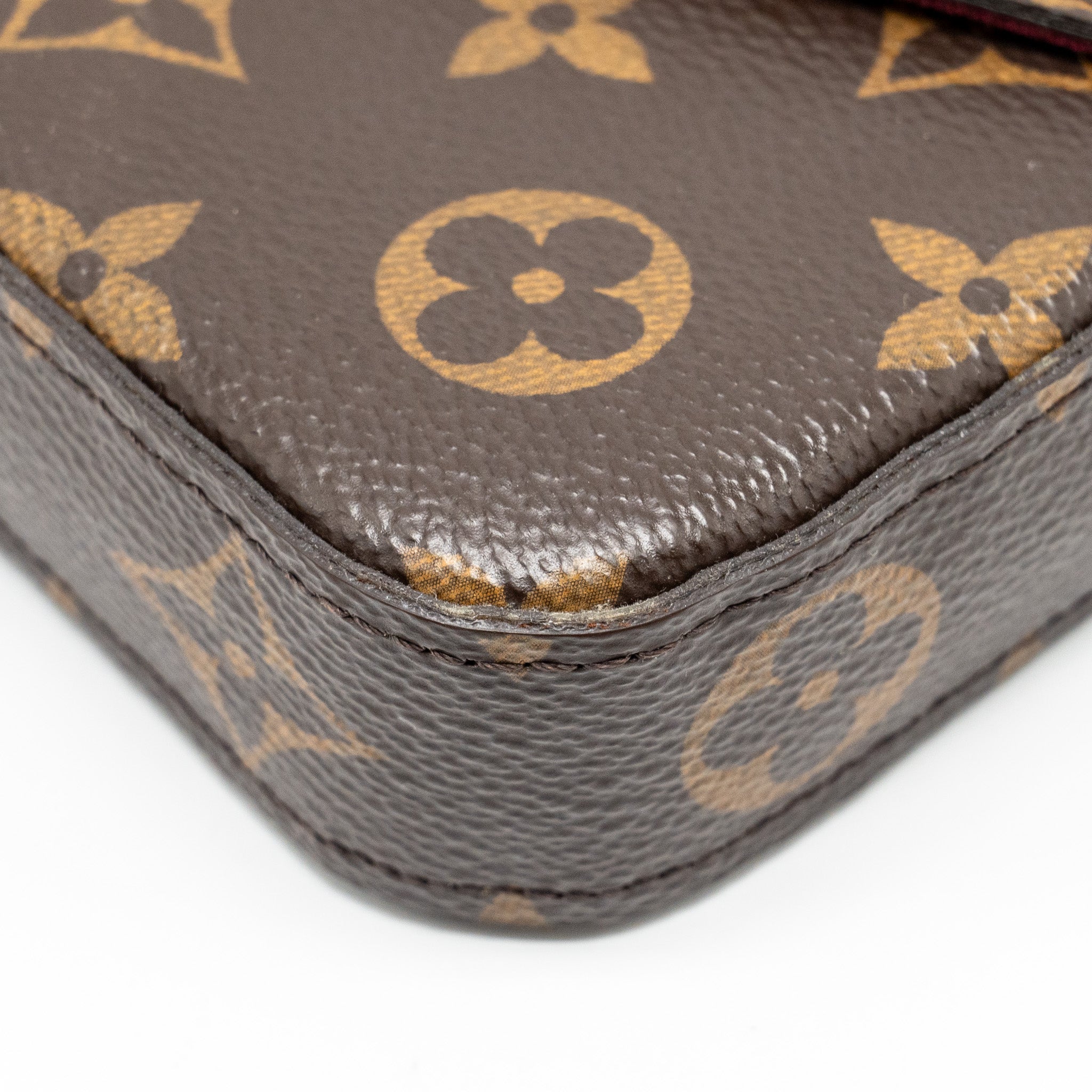 louis-vuitton-felicie-pochette-monogram-canvas-ghw-14