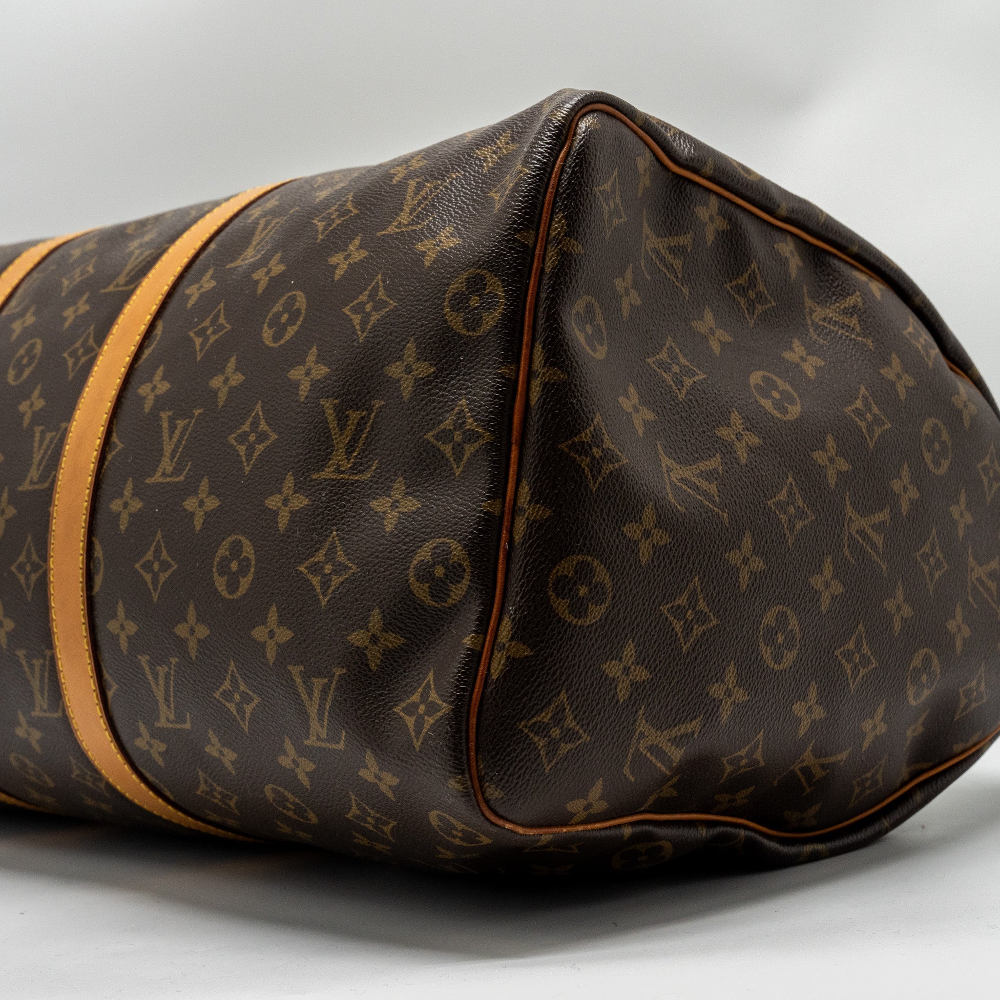 louis-vuitton-keepall-55-monogram-canvas-ghw-1
