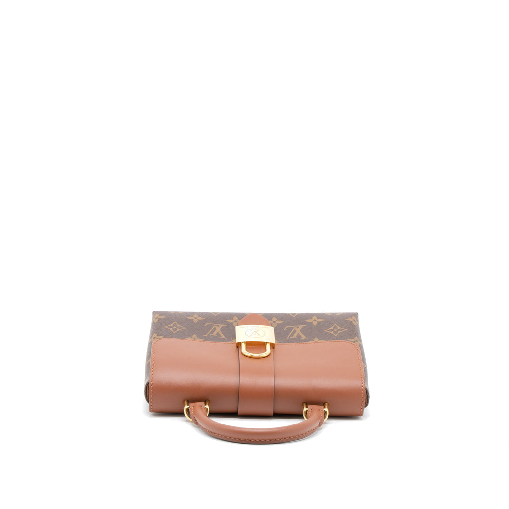 louis-vuitton-locky-bb-monogram-canvas-caramel-ghw