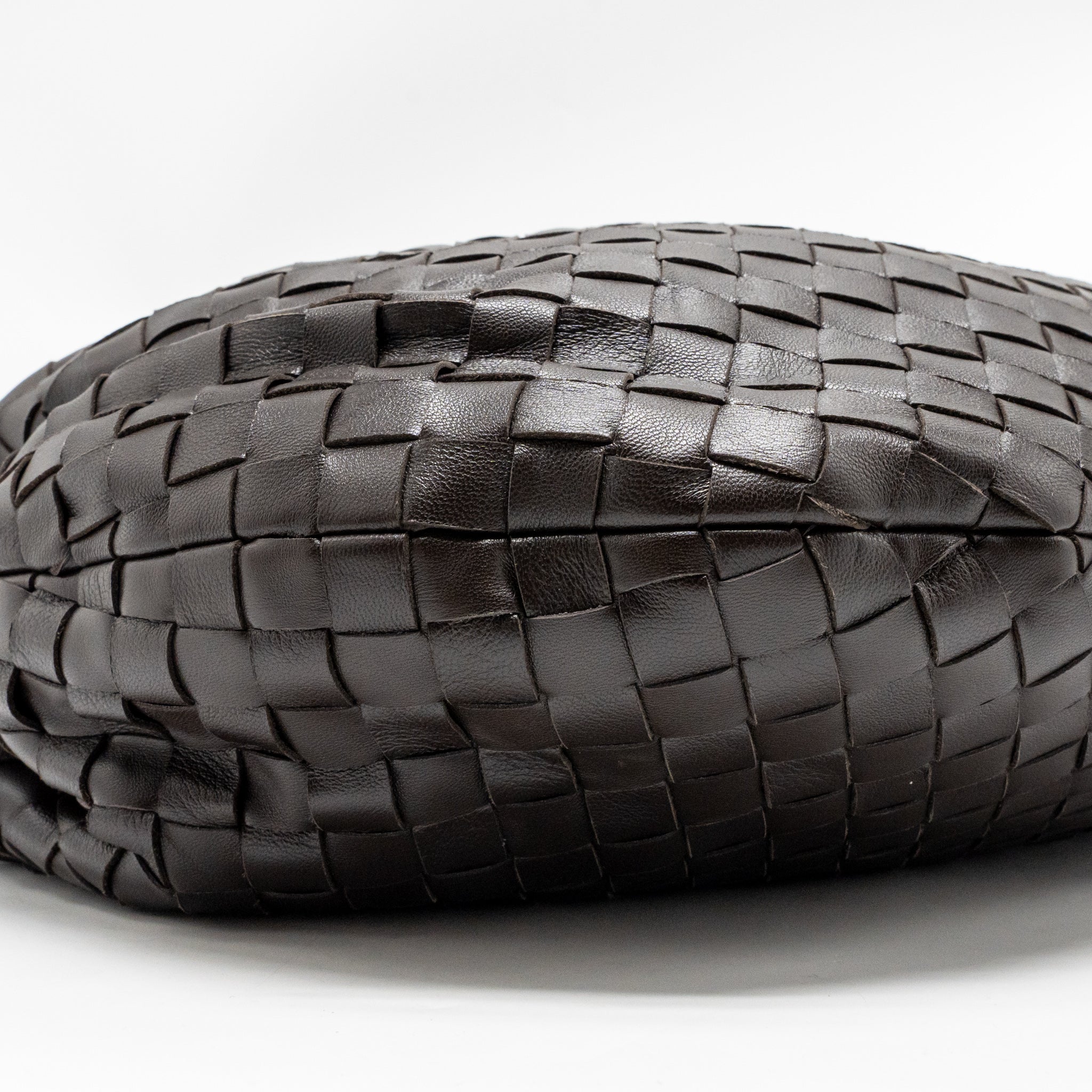 bottega-veneta-classic-jodie-intrecciato-leather-fondant-ghw