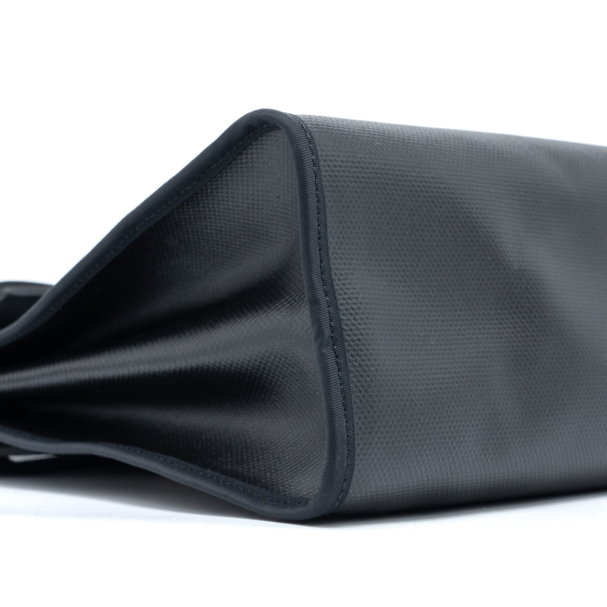 hermes-herbag-31-berline-canvas-vache-hunter-black-shw-stamp-c