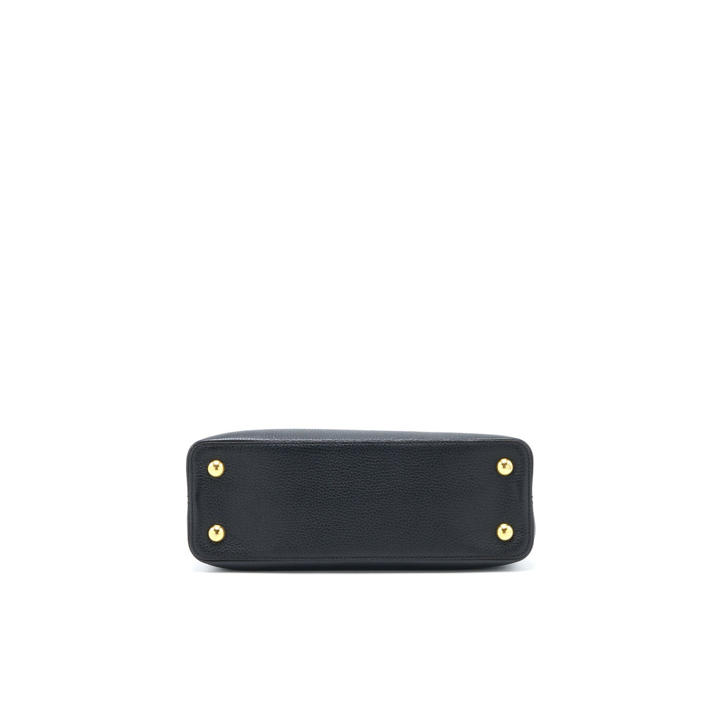 louis-vuitton-capucines-mm-taurillon-leather-black-ghw