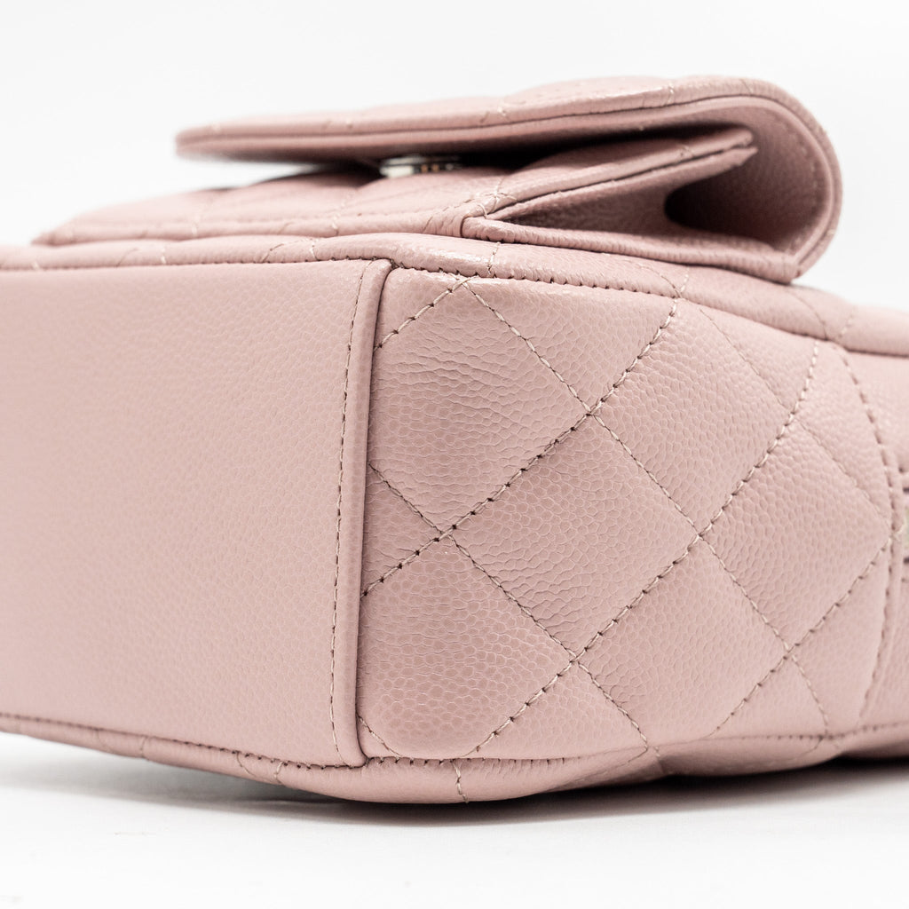 chanel-24p-classic-mini-backpack-caviar-light-pink-shw-microchip-copy-1