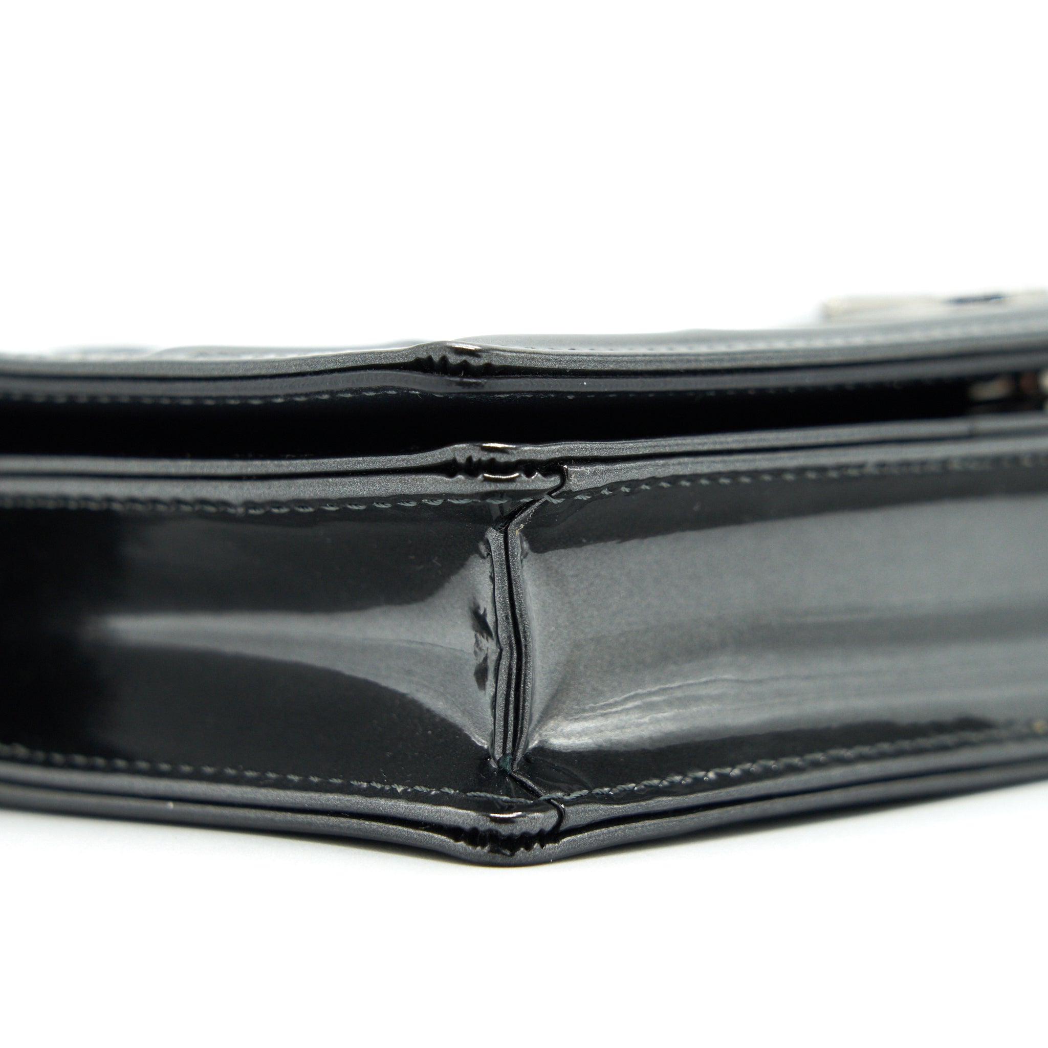 dior-diorama-wallet-on-chain-metallic-black-shw