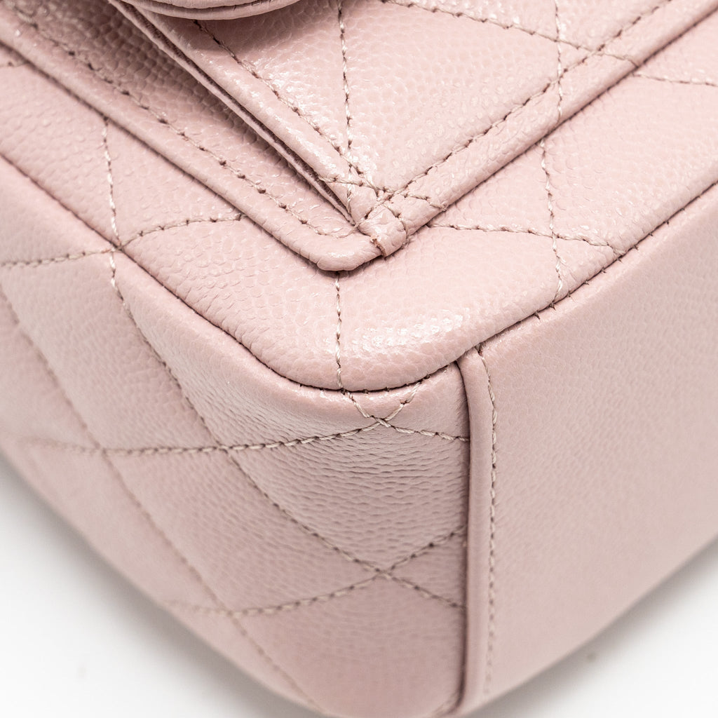 chanel-24p-classic-mini-backpack-caviar-light-pink-shw-microchip-copy-1