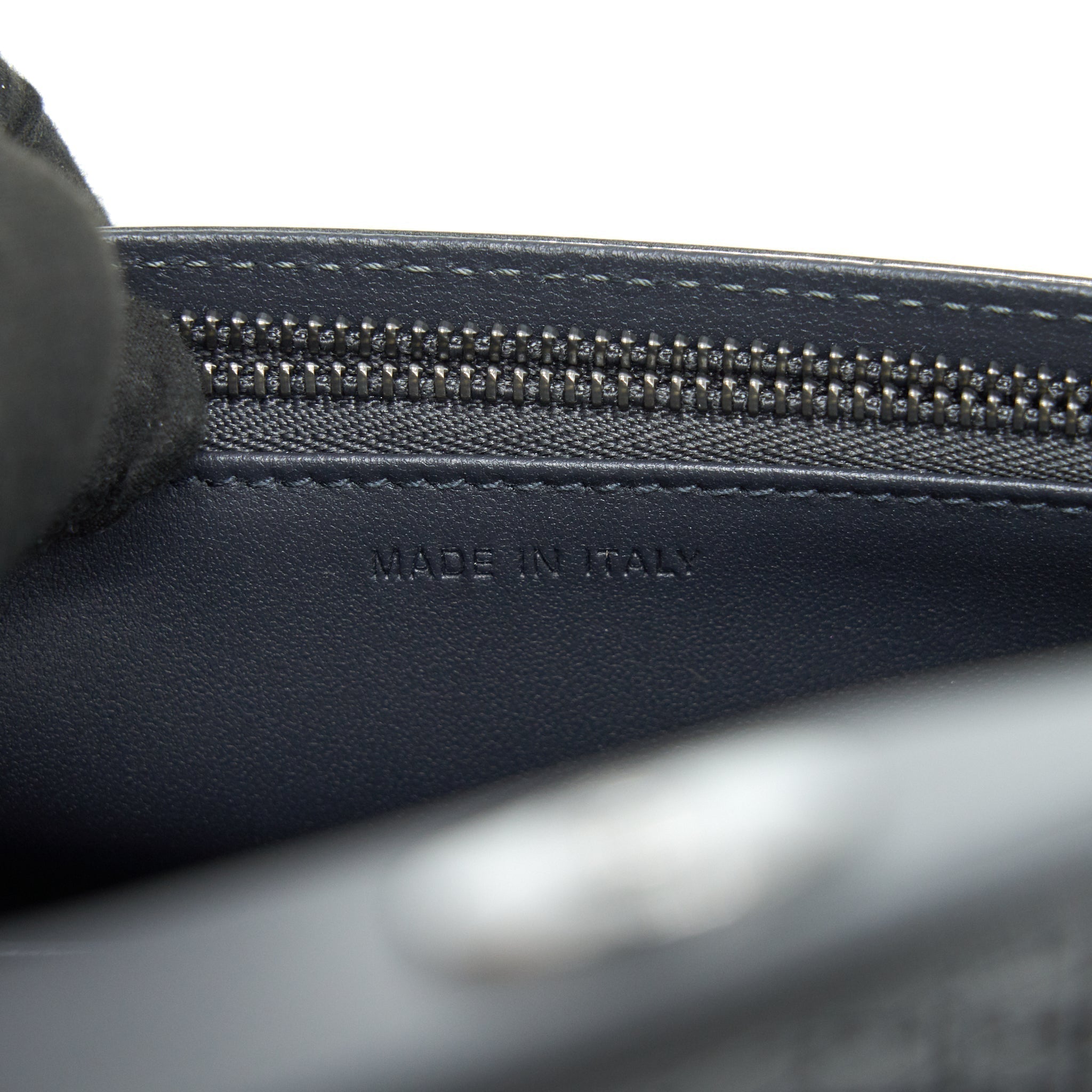 dior-diorama-wallet-on-chain-metallic-black-shw