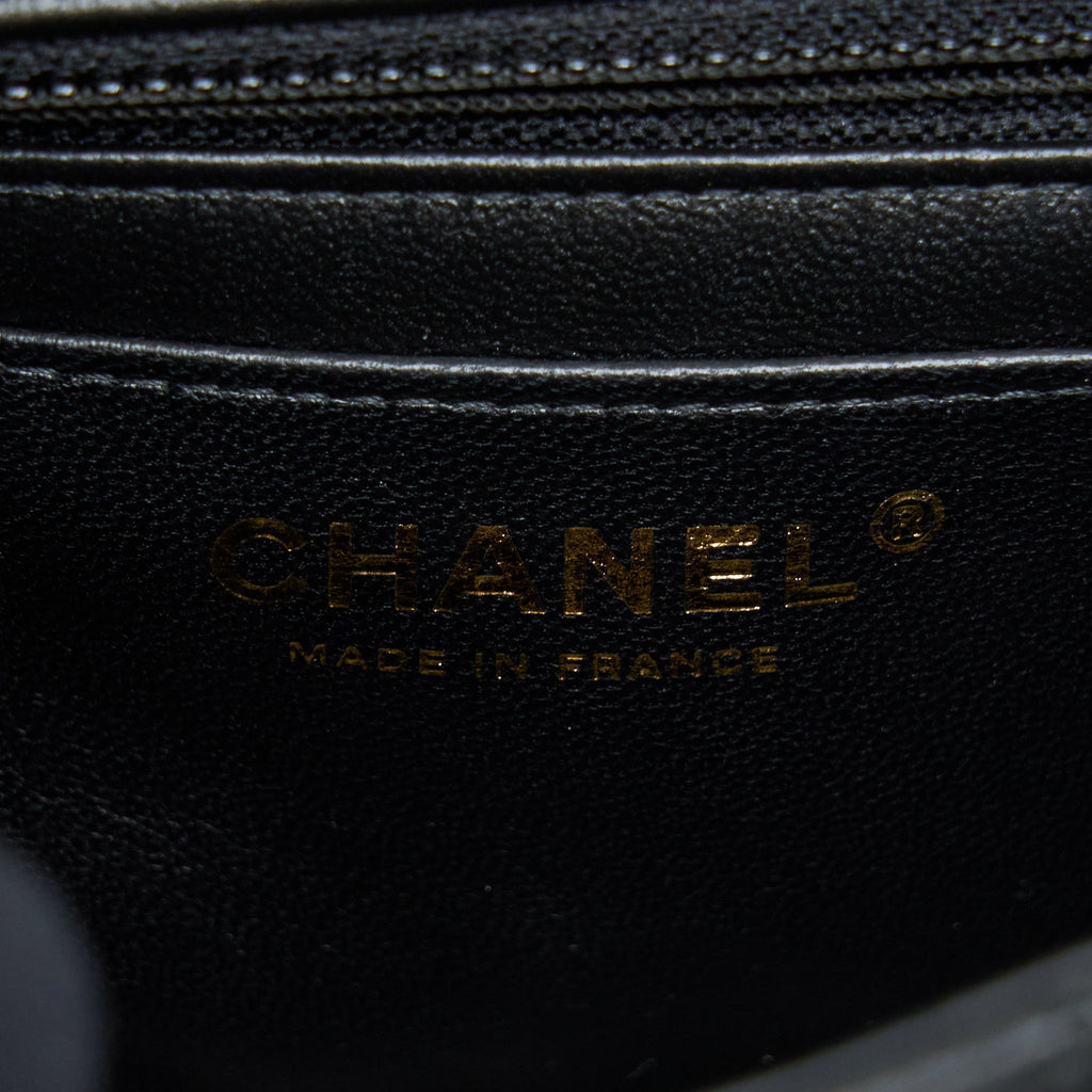 chanel-mini-rectangular-flap-bag-lambskin-black-lghw-microchip-3