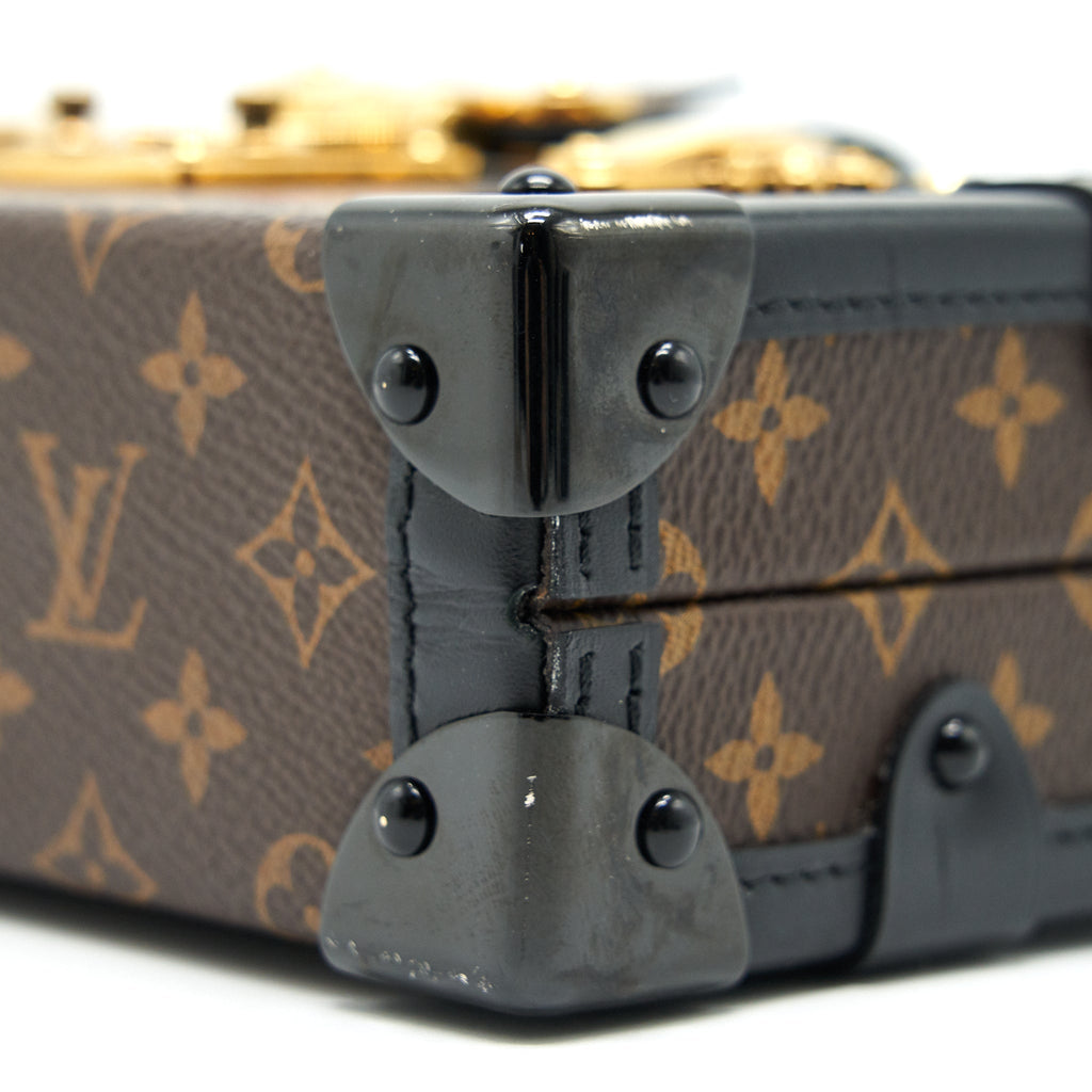 louis-vuitton-petite-malle-year-2019-monogram-canvas