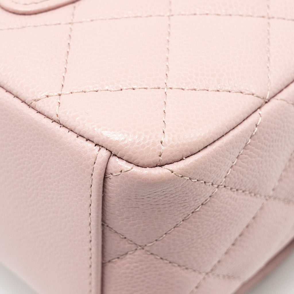 chanel-24p-classic-mini-backpack-caviar-light-pink-shw-microchip-copy-1