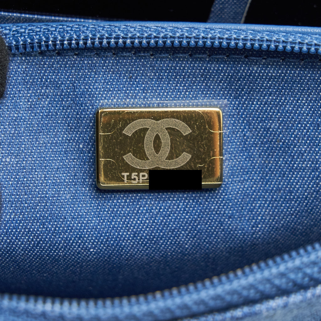 chanel-22c-pearl-crush-denim-wallet-on-chain-ghw