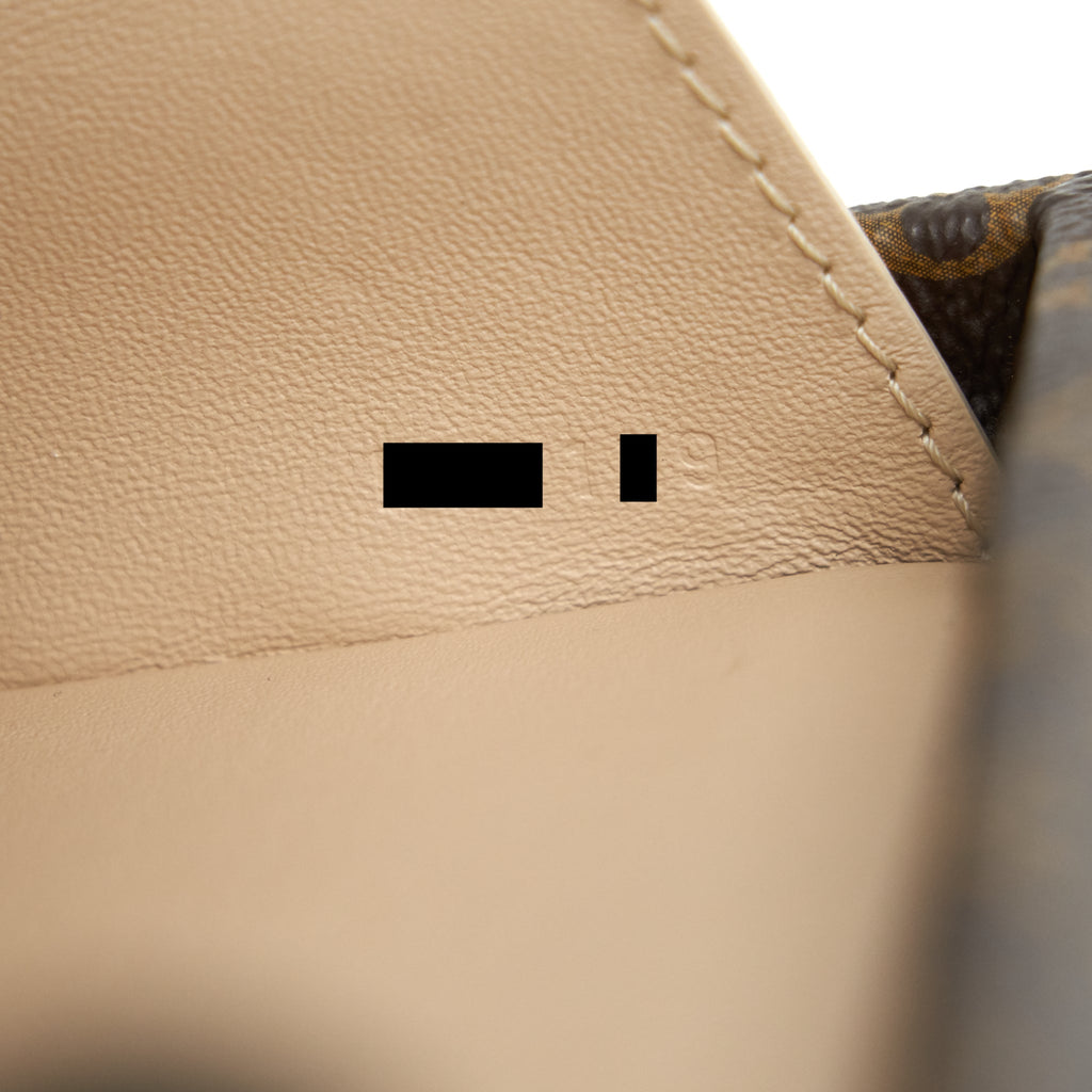 louis-vuitton-petite-malle-year-2019-monogram-canvas