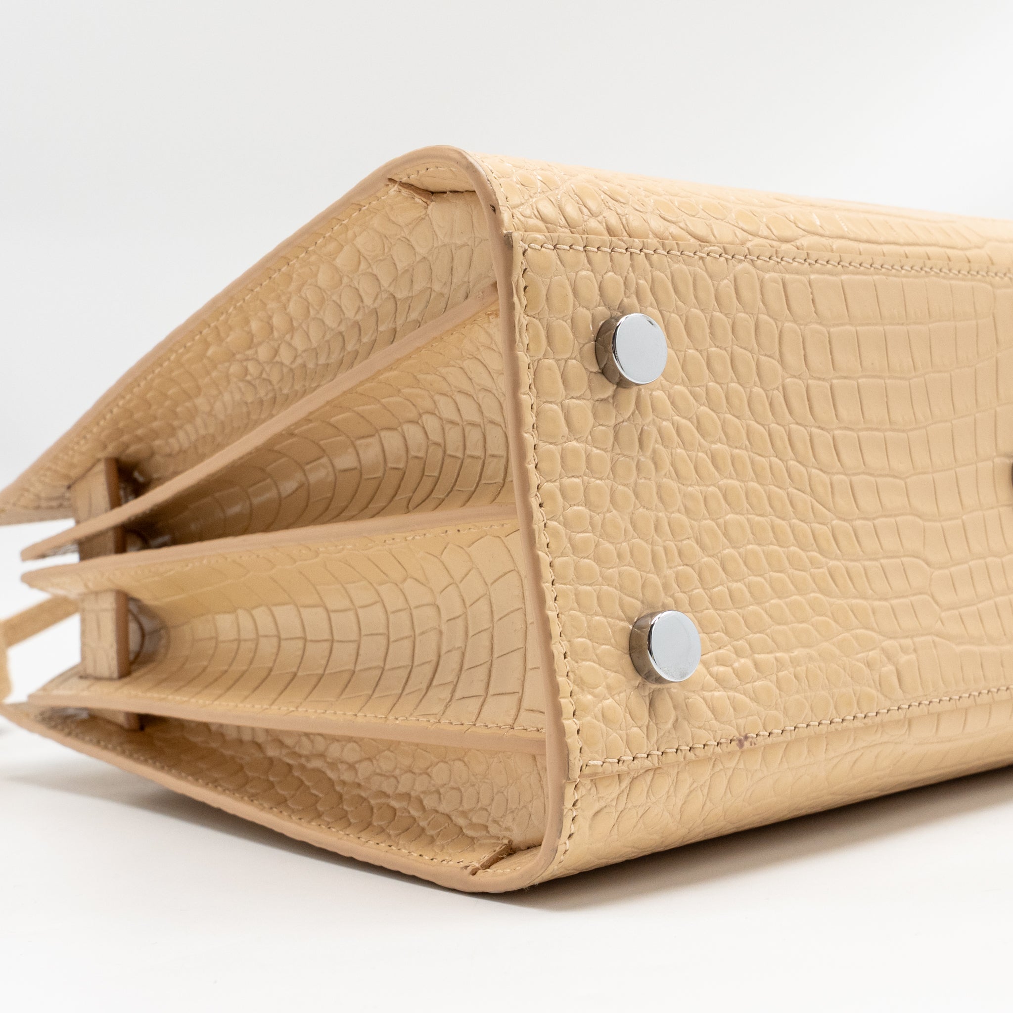 saint-laurent-sac-de-jour-tote-croc-embossed-calfskin-beige-shw