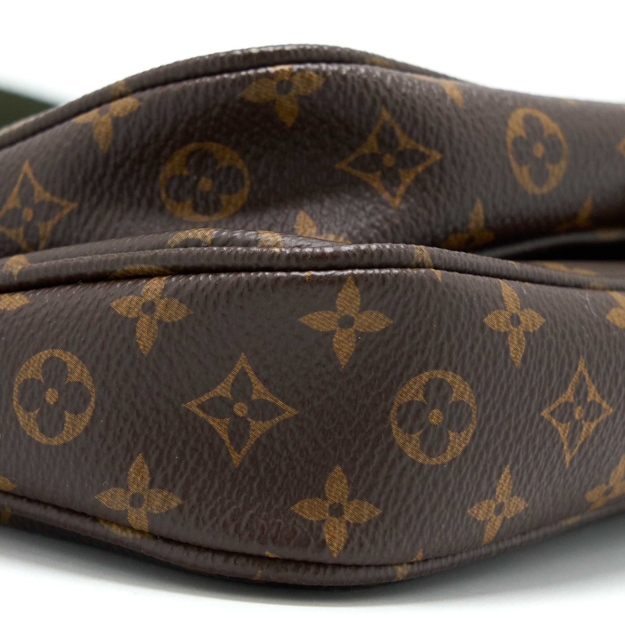 louis-vuitton-multi-pochette-with-khaki-strap-ghw