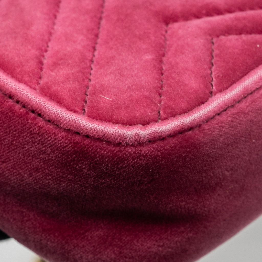 gucci-small-gg-marmont-shoulder-bag-velvet-pink-ghw-copy