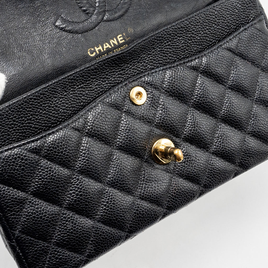 chanel-small-classic-double-flap-bag-caviar-black-ghw-4