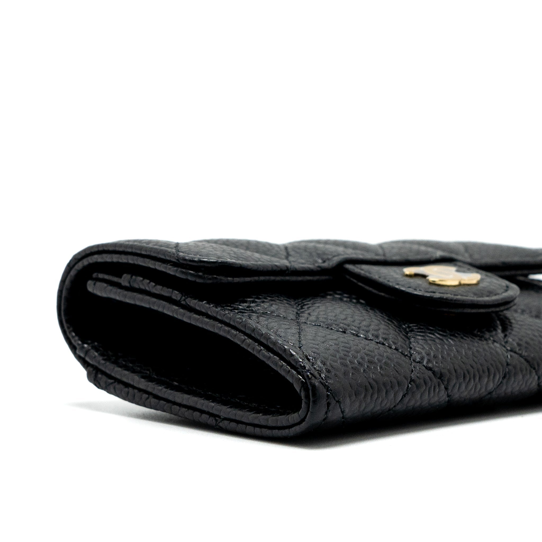 chanel-classic-flap-card-holder-caviar-black-ghw-microchip-2