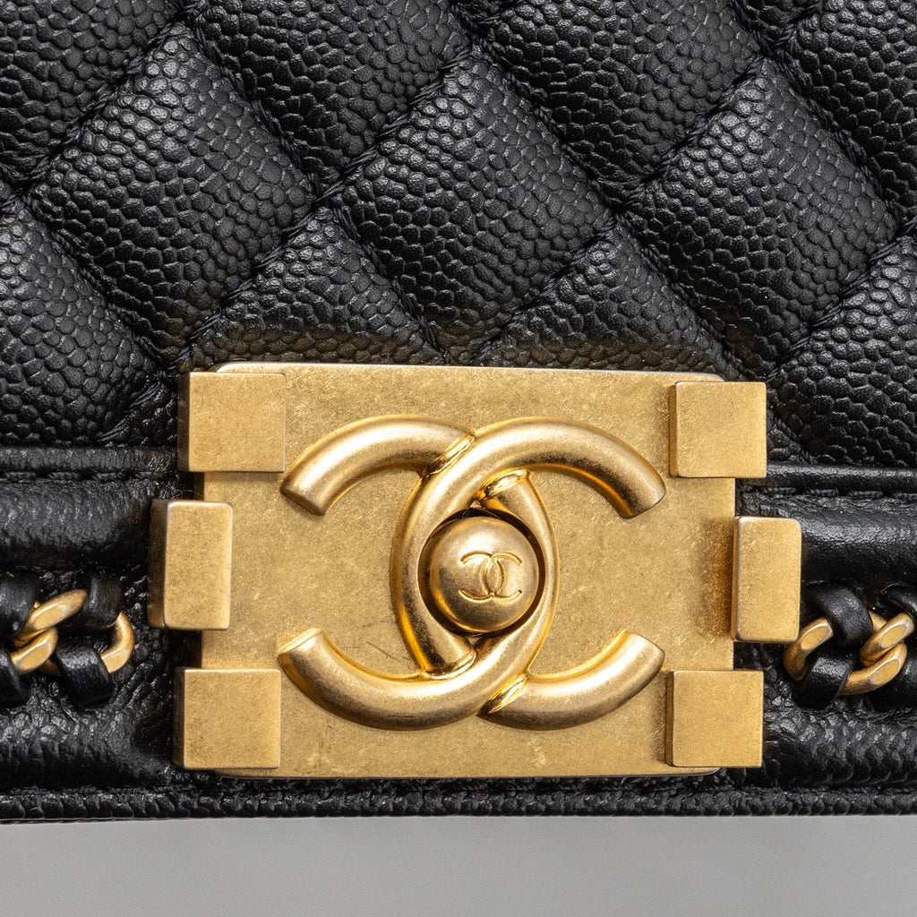 chanel-medium-boy-bag-limited-edition-caviar-black-ghw-microchip