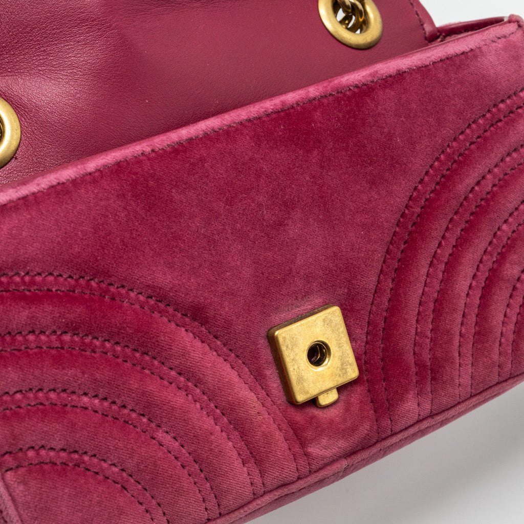 gucci-small-gg-marmont-shoulder-bag-velvet-pink-ghw-copy