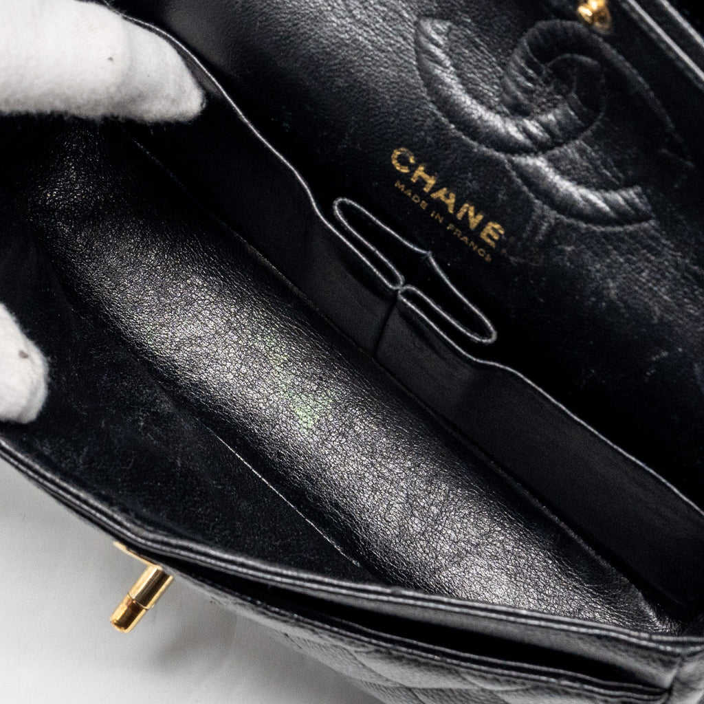 chanel-small-classic-double-flap-bag-caviar-black-ghw-4