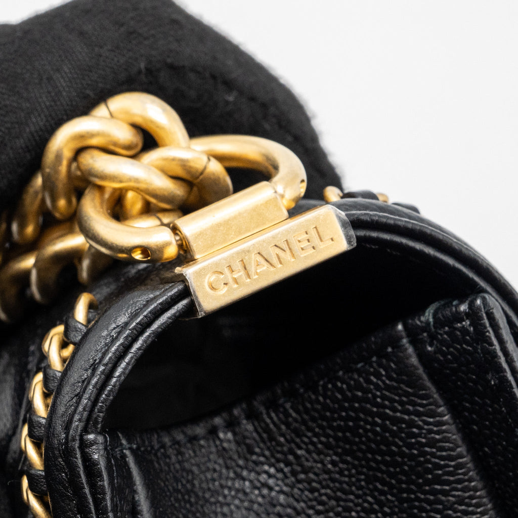chanel-medium-boy-bag-limited-edition-caviar-black-ghw-microchip
