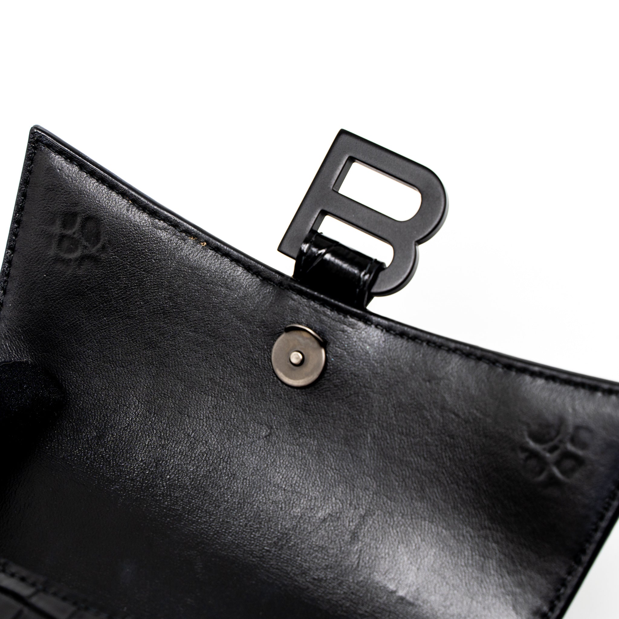balenciaga-hourglass-xs-croc-embossed-calfskin-so-black-1