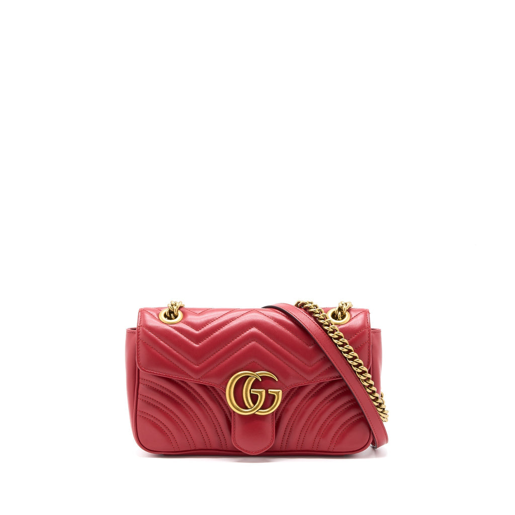 gucci-small-gg-marmont-matelasse-shoulder-bag-calfskin-red-ghw