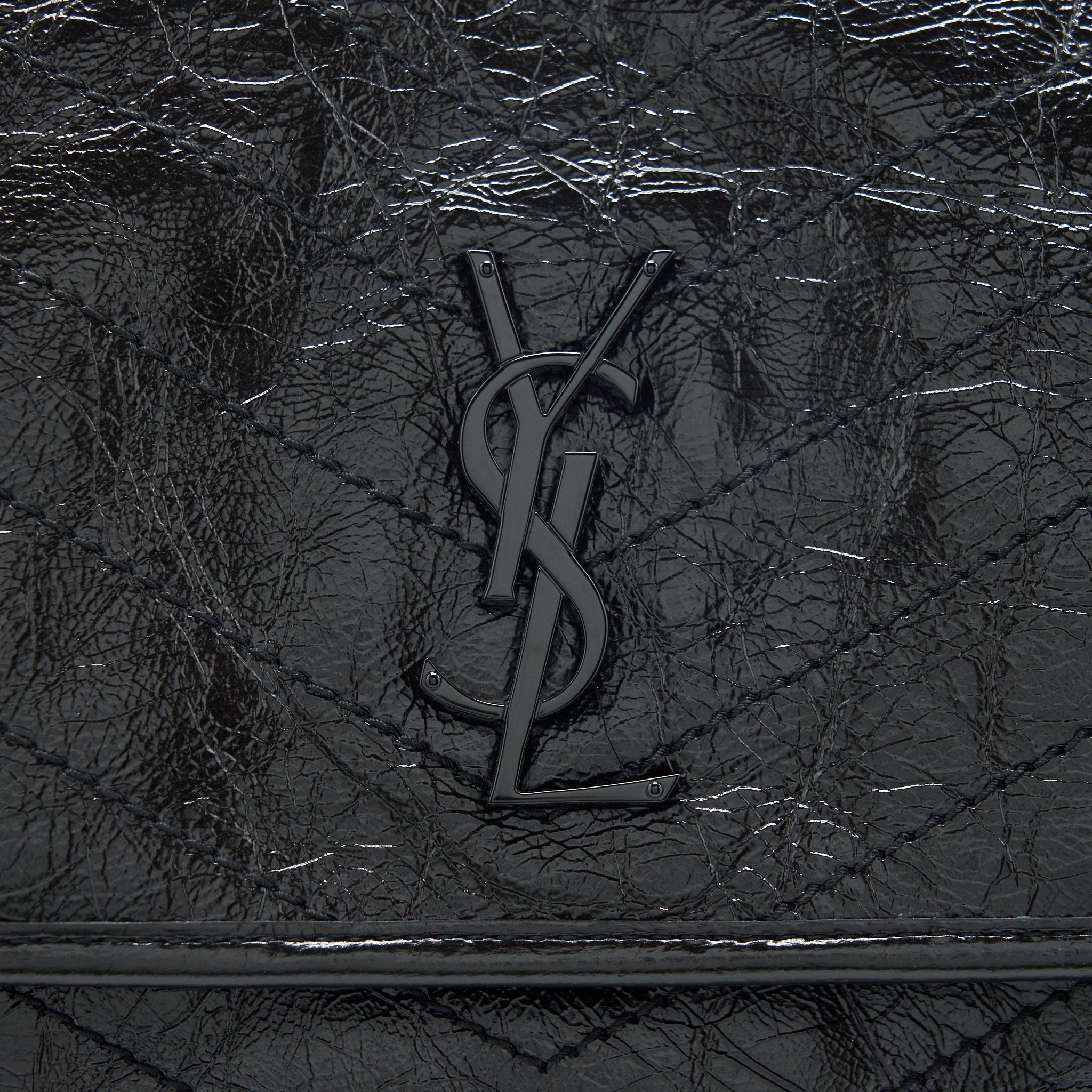 saint-laurent-ysl-niki-baby-bag-black-with-black-hardware