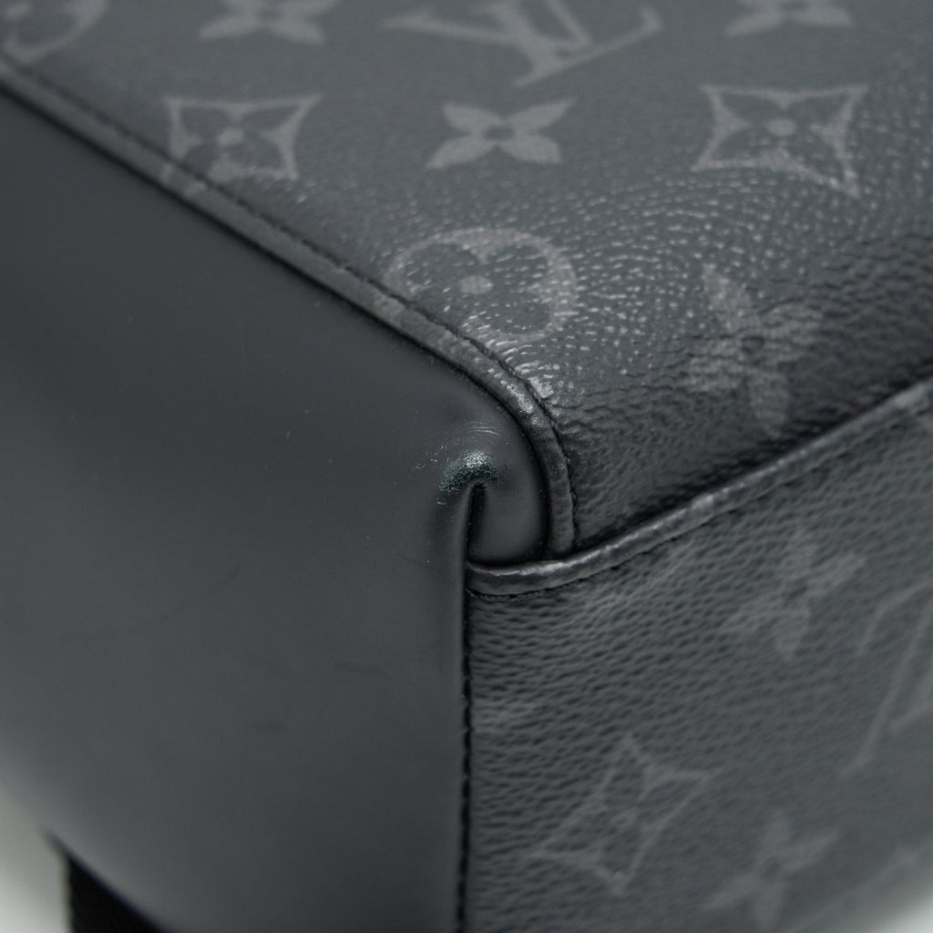 louis-vuitton-messenger-pm-voyager-monogram