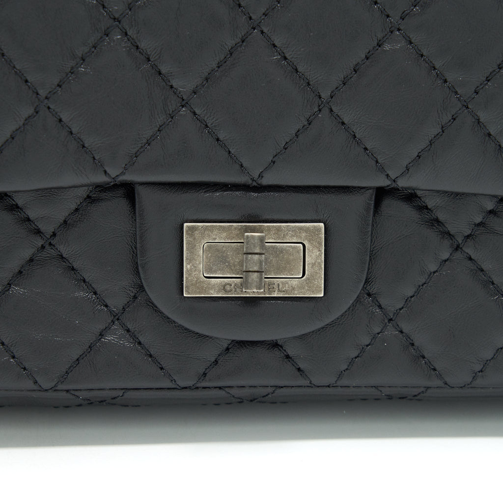 chanel-mini-2-55-reissue-flap-bag-black-with-ruthenium-hardware