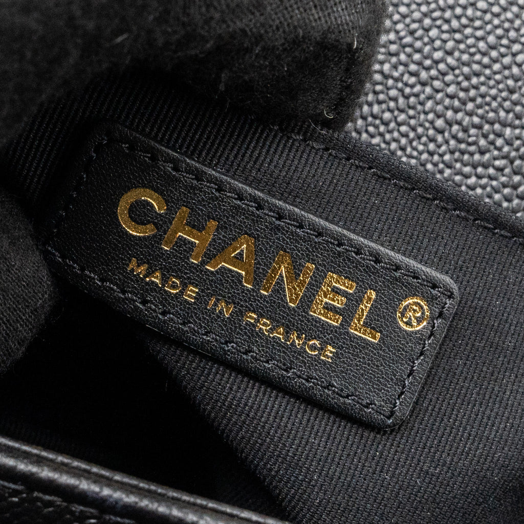 chanel-medium-boy-bag-limited-edition-caviar-black-ghw-microchip