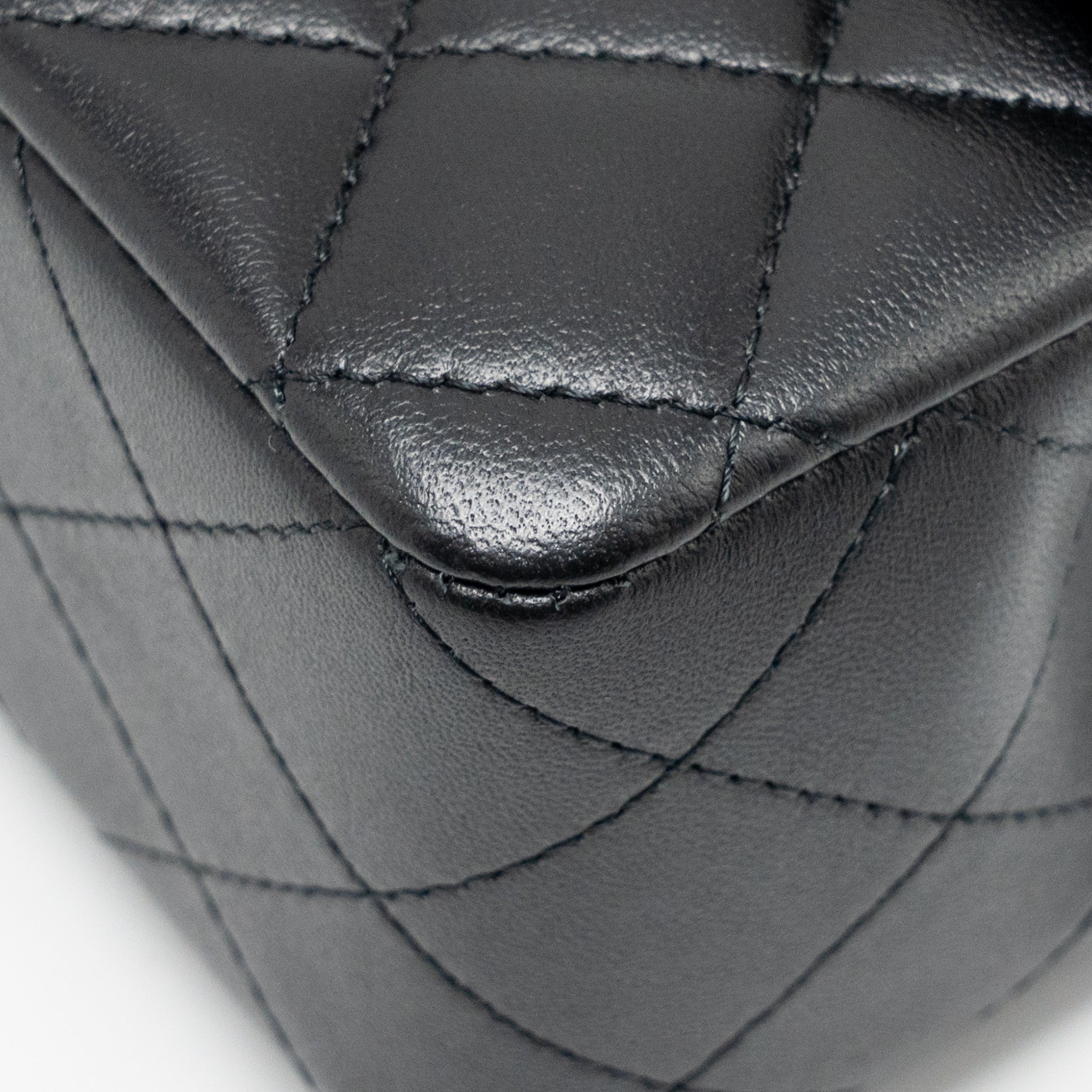 chanel-top-handle-mini-rectangular-flap-bag-lambskin-black-lghwmicrochip-4