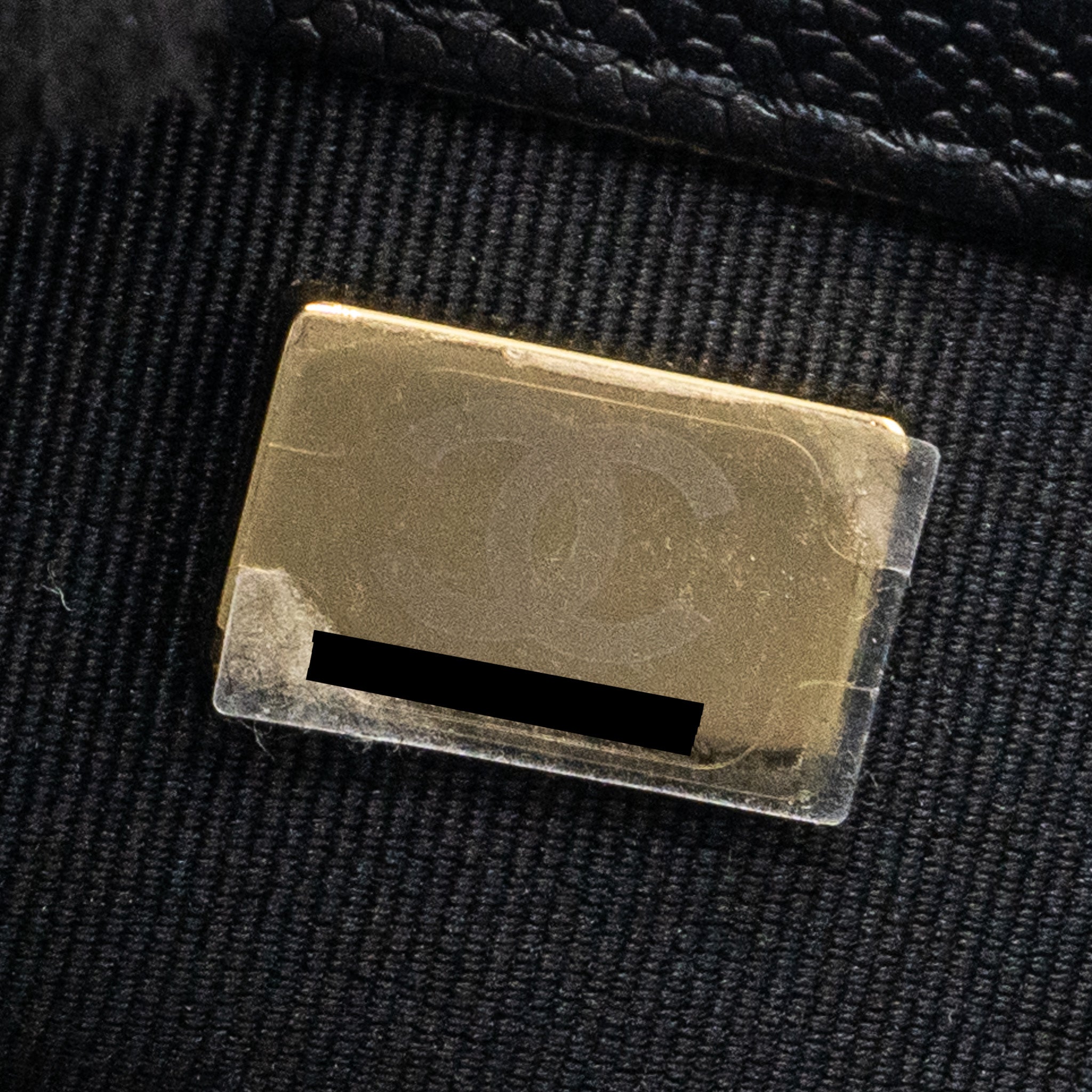 chanel-medium-boy-bag-limited-edition-caviar-black-ghw-microchip