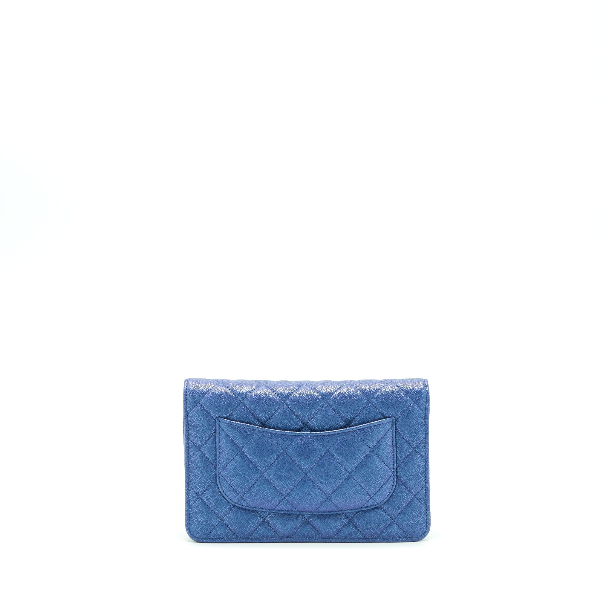 chanel-classic-wallet-on-chain-caviar-iridescent-blue-lghw