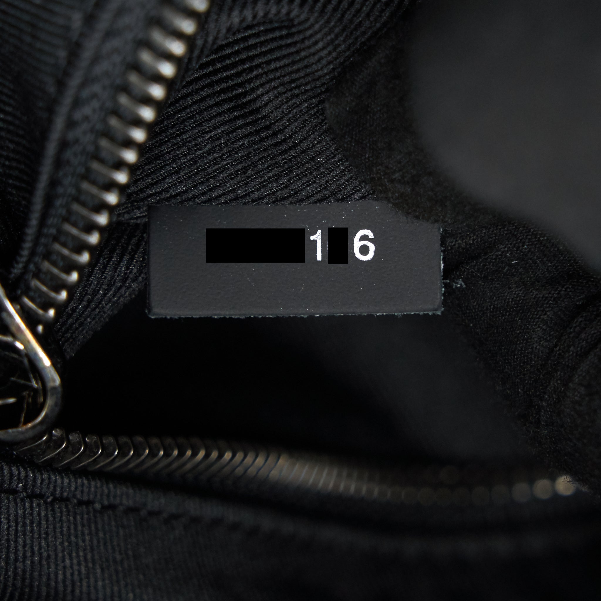 louis-vuitton-messenger-pm-voyager-monogram