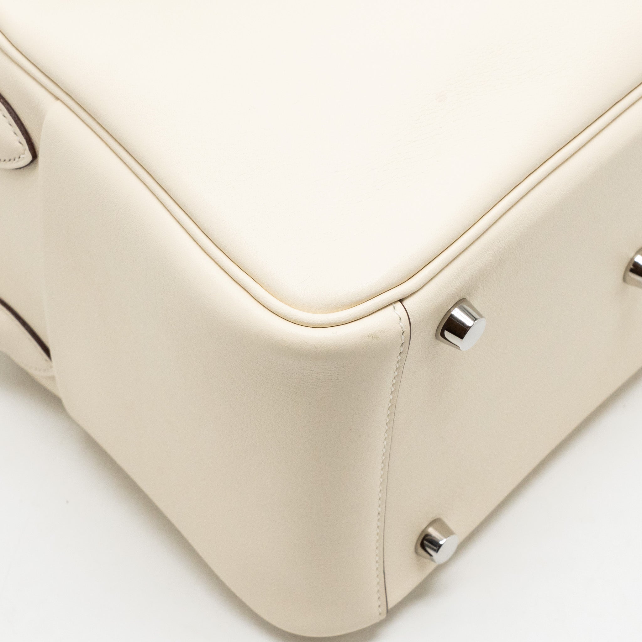 hermes-lindy-26-swift-nata-sesame-shw-stamp-z