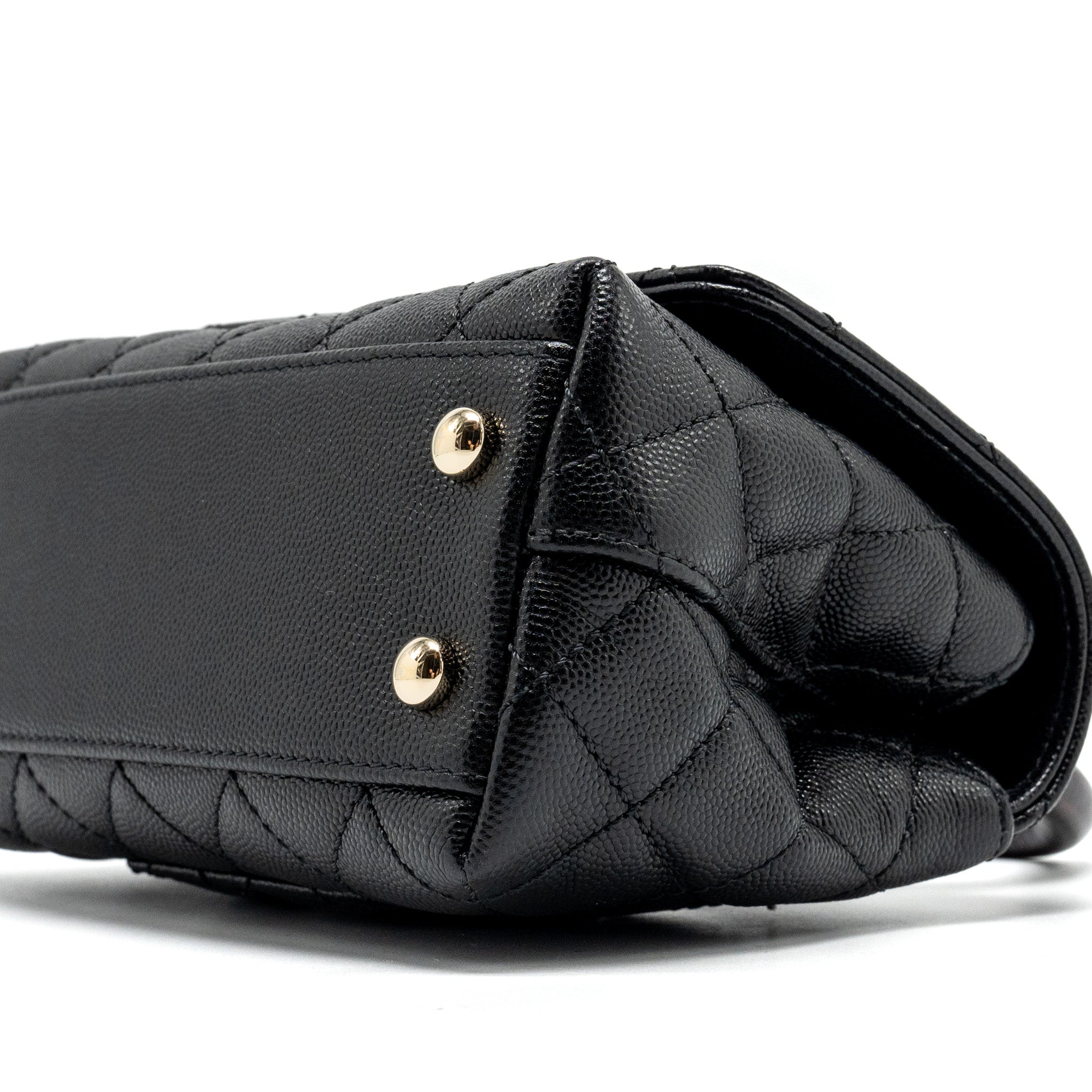 chanel-medium-classic-double-flap-bag-caviar-black-ghw-19