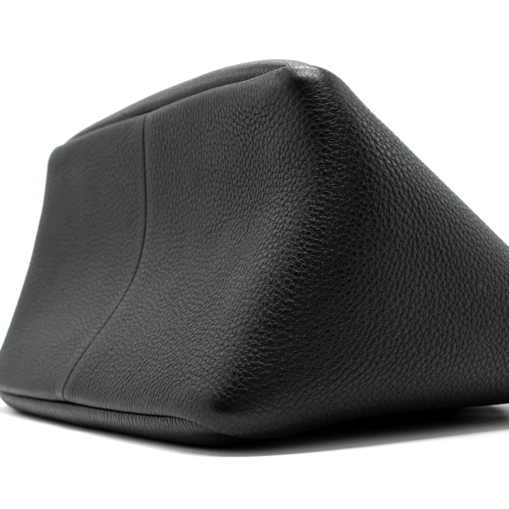 prada-medium-leather-tote-black-shw