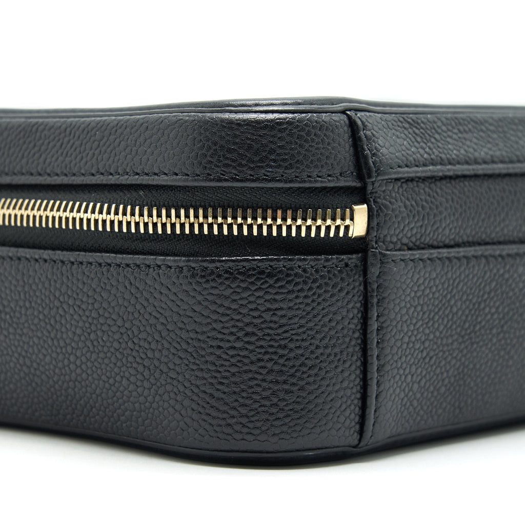 chanel-cavia-leather-vanity-bag-black-ghw