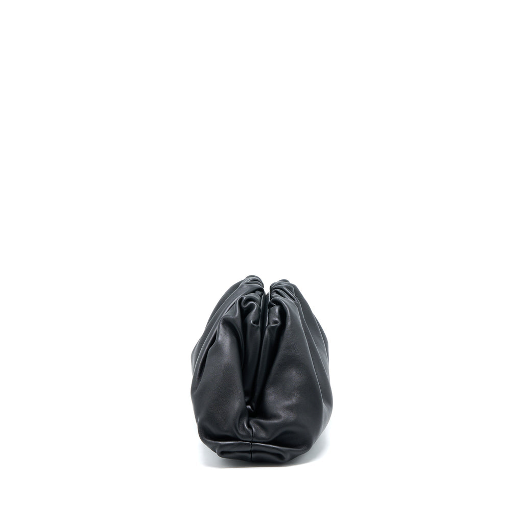 bottega-veneta-teen-pouch-black