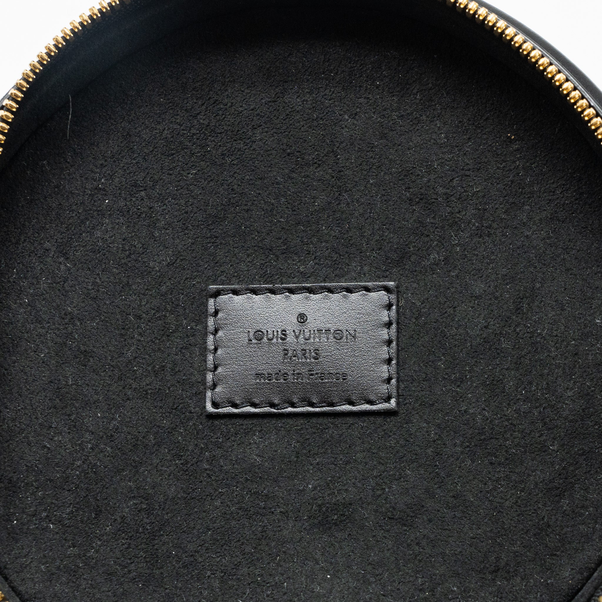 louis-vuitton-cannes-monogram-canvas-ghw-1
