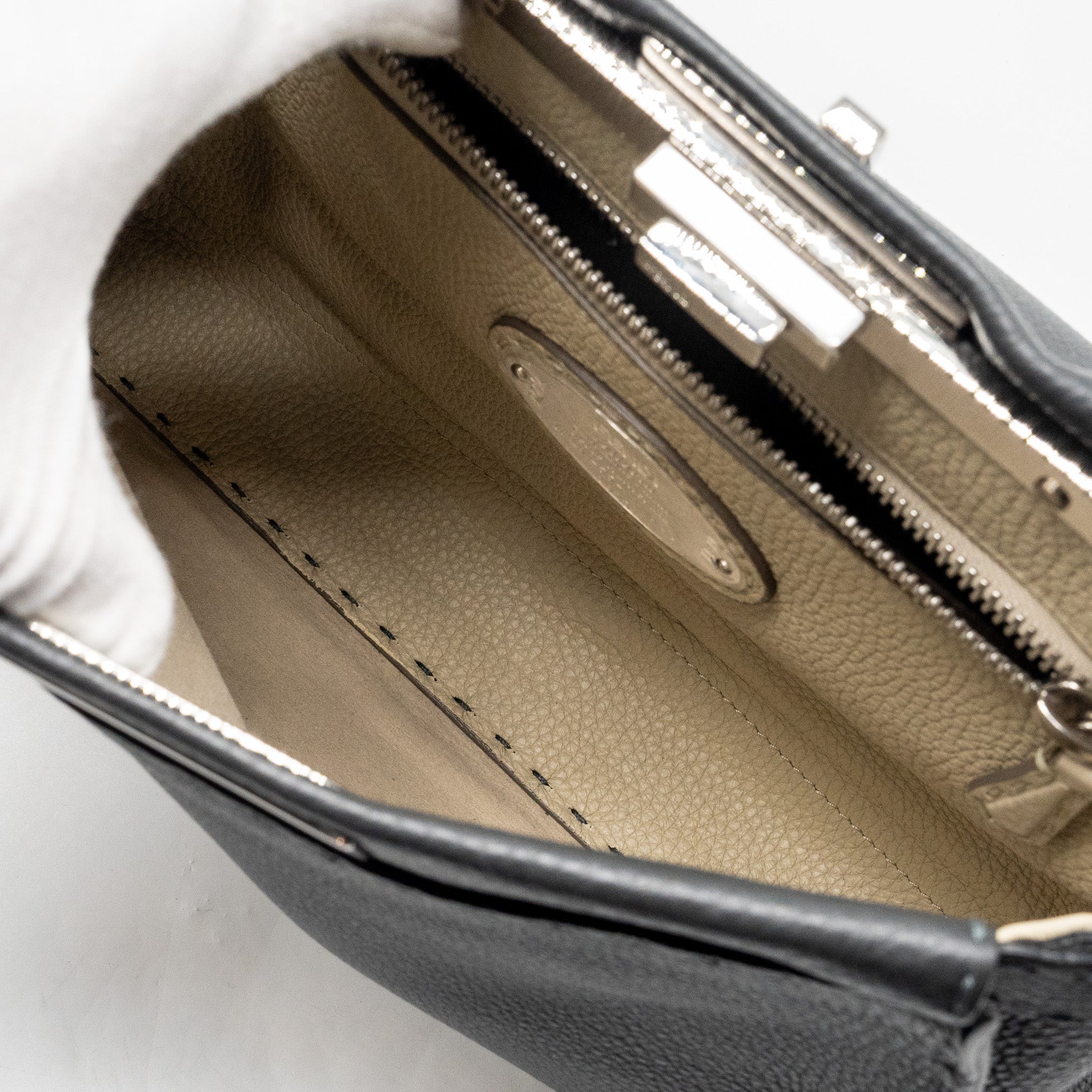 fendi-medium-peekaboo-bag-selleria-leather-black-shw