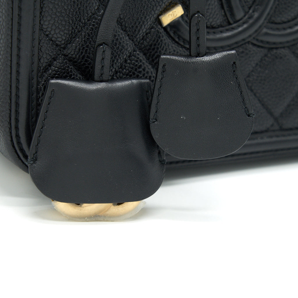 chanel-cavia-leather-vanity-bag-black-ghw