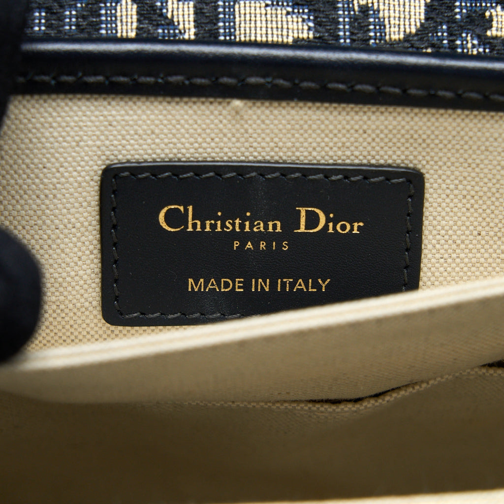 dior-addict-vertical-messenger-bag-oblique-canvas-blue-ghw