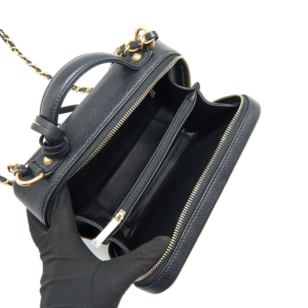 chanel-cavia-leather-vanity-bag-black-ghw